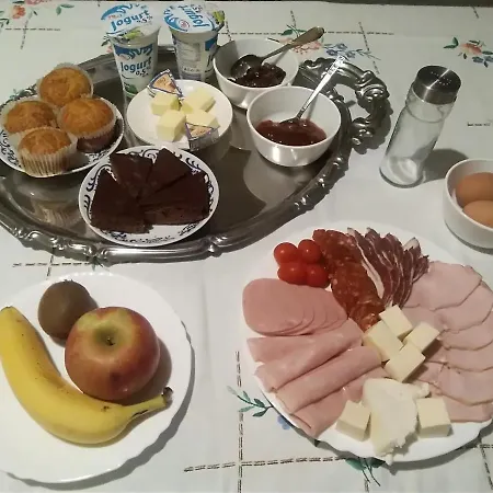 Citadela Konukevi 3*